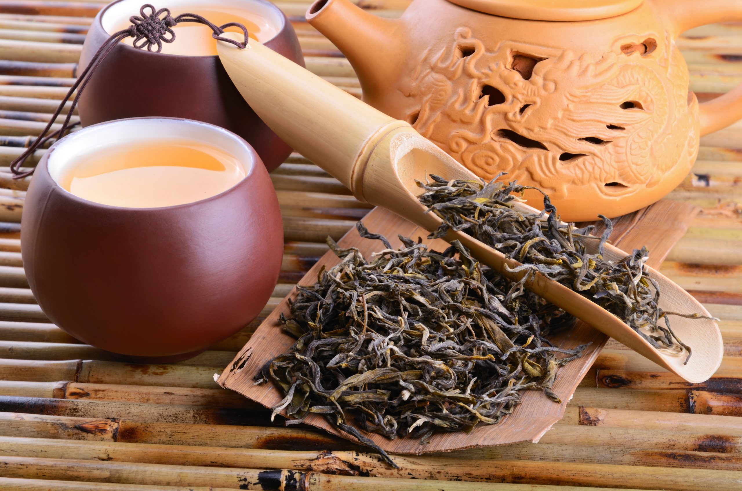 Ginseng, té negro, té verde y té blanco: ¿cuáles son sus propiedades?